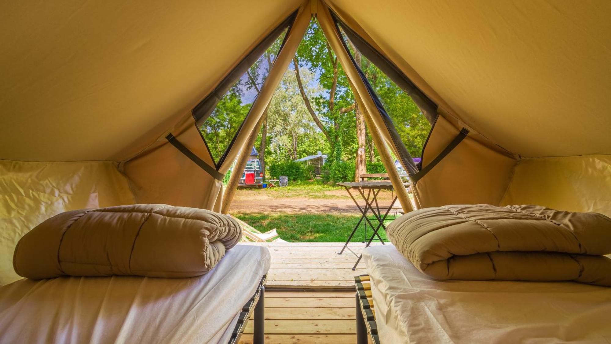 Camping Etang Des Bois Vieilles-Maisons-sur-Joudry Exterior photo